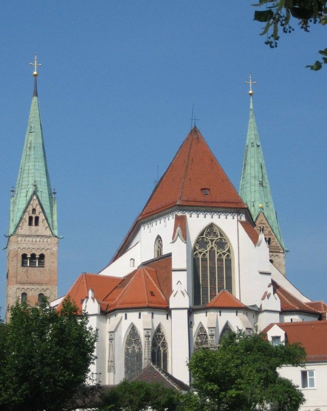 Augsburg Cathedral. (Credit: Wikipedia.)