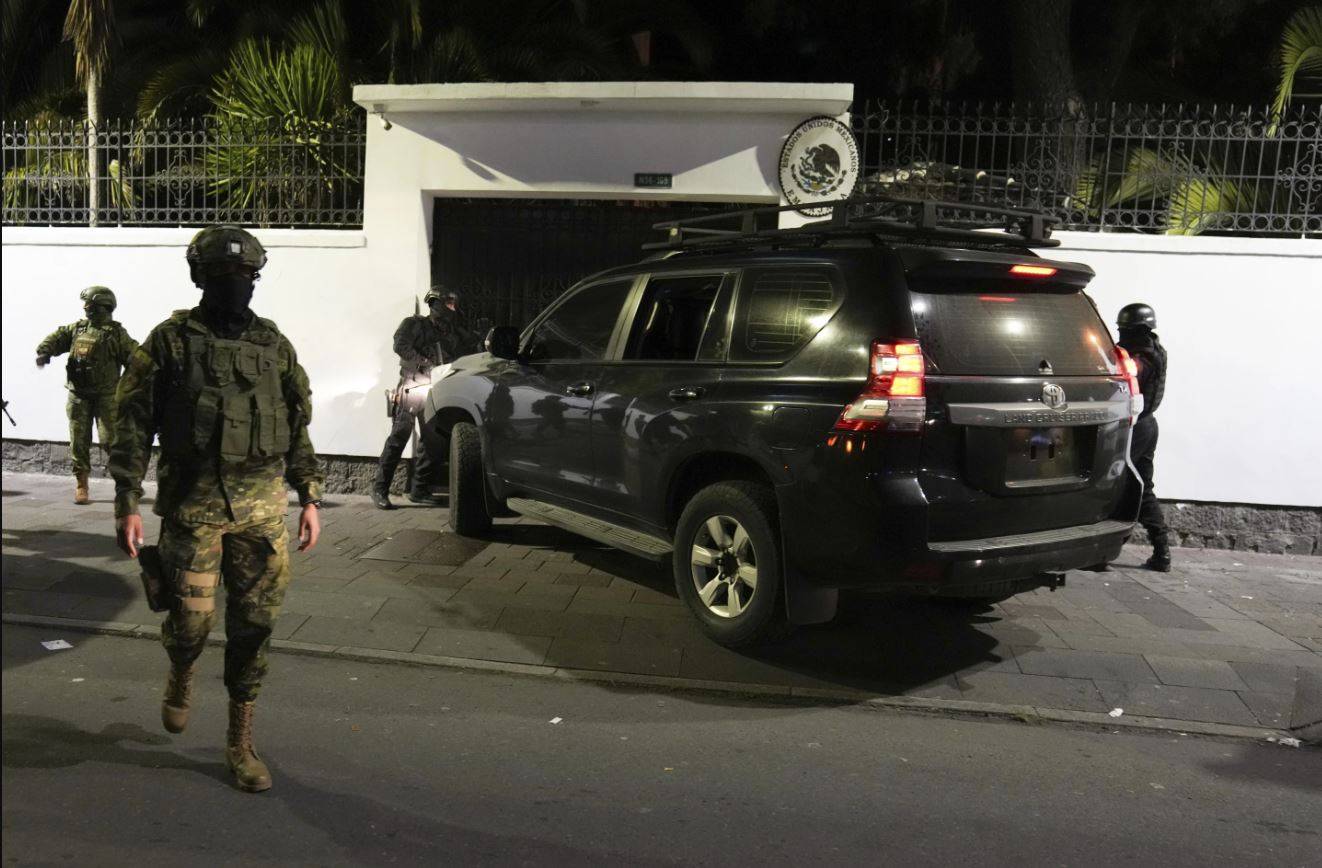 Police attempt to break into Mexican embassy in Quito, Ecuador, on April 5, 2024. (Credit: Dolores Ochoa/AP.)