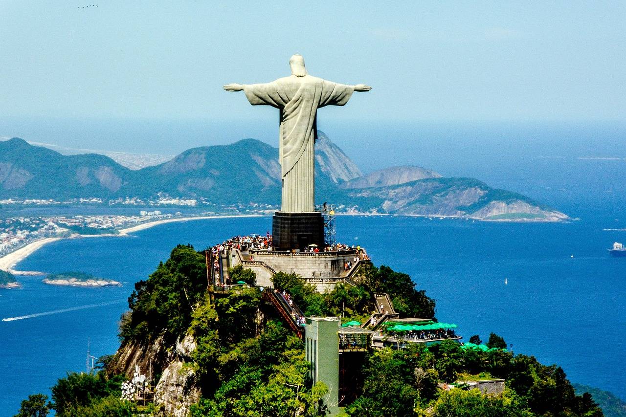 Christ the Redeemer statue in Rio de Janeiro, Brazil. (Credit: Pixabay.)