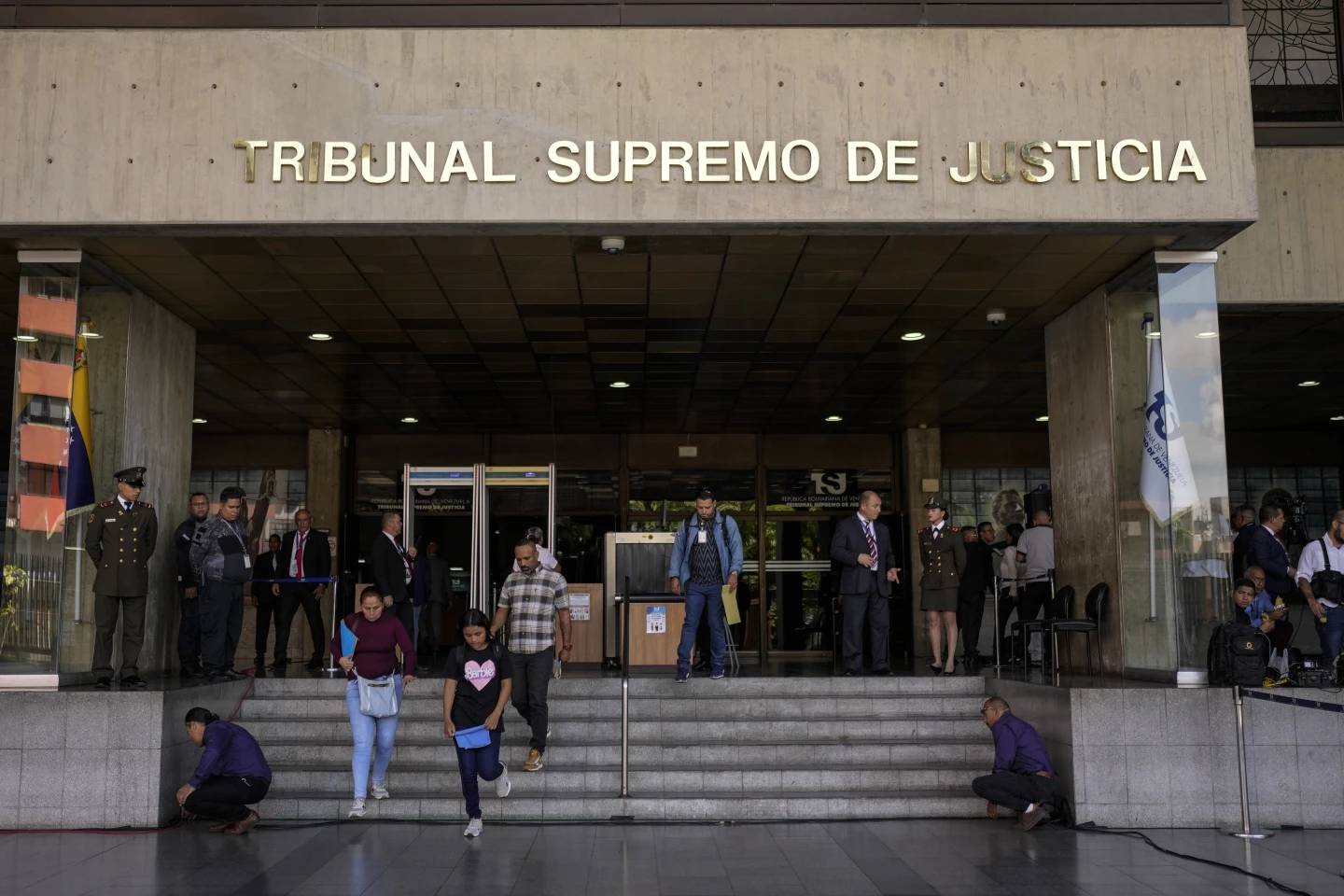 The Supreme Court in Caracas, Venezuela, Wednesday, Aug. 7, 2024. The country’s high court is conducting an audit of the disputed, July 28 presidential election. (Credit: Matias Delacroix/AP.)