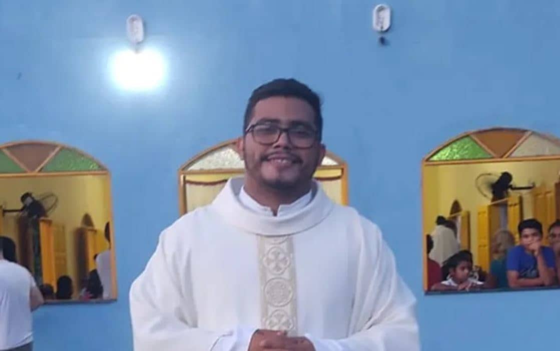 Father Paulo Araújo da Silva. (Credit: Facebook.)