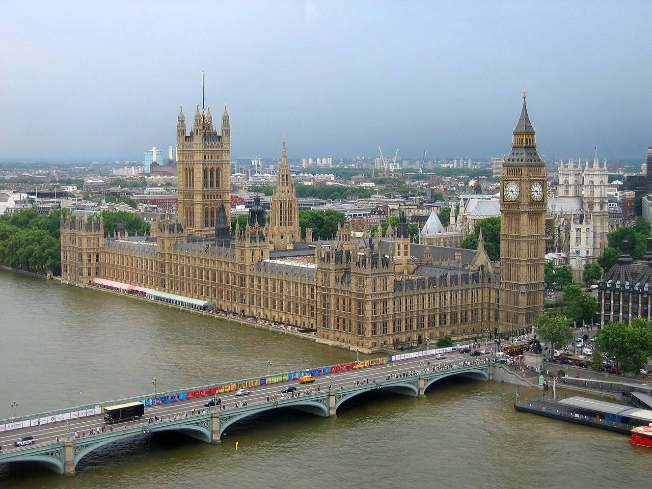 British Parliament in London, England. (Credit: Pixabay.)