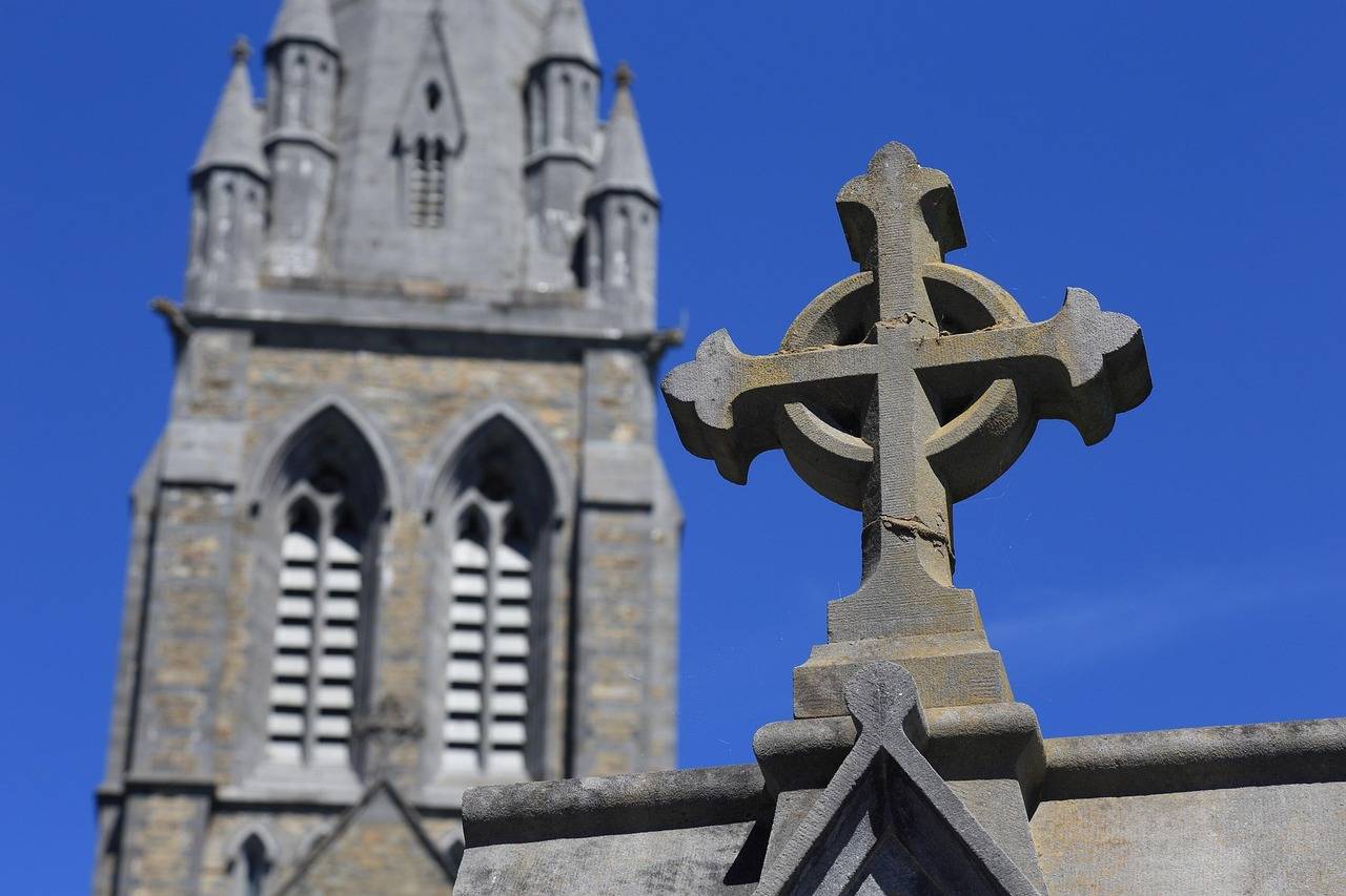 A Church in Ireland. (Credit: Pixabay.)