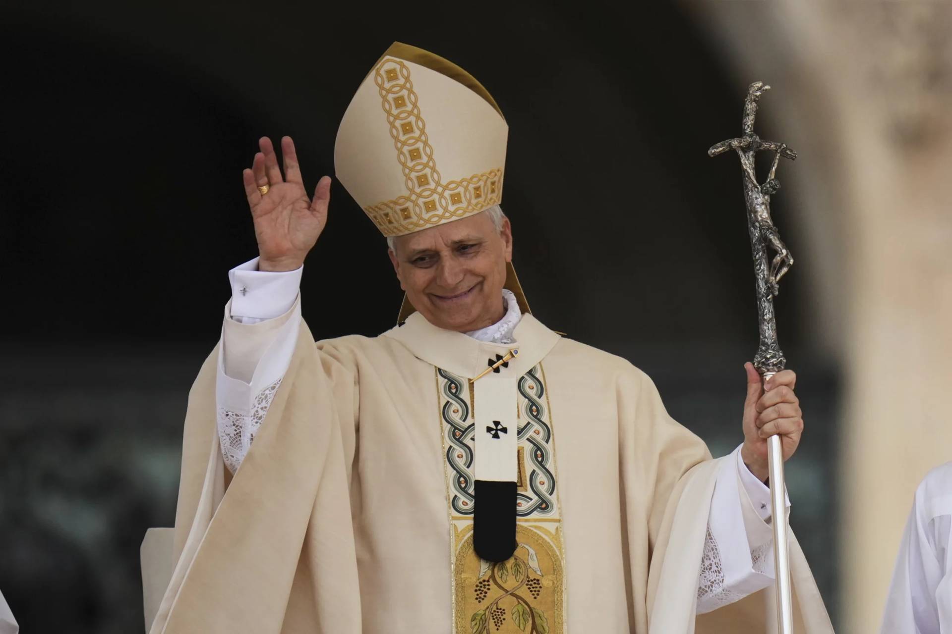 Pope Leo XIV wearing a pallium holds Mass during the formal inauguration of his pontificate in St. Peter’s Square (Credit: Alessandra Tarantino/AP.)