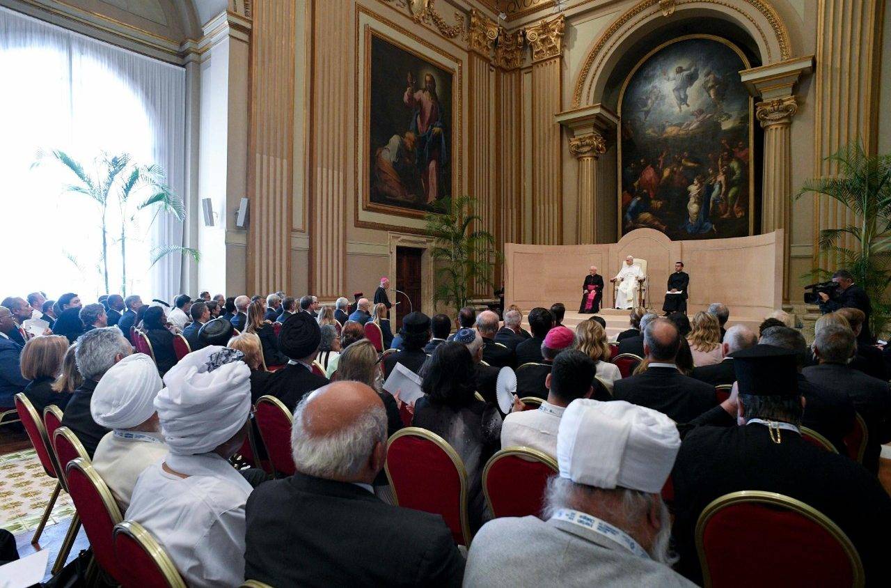 Pope Leo XIV meets with political leaders during the Jubilee of Governments on June 21, 2025. (Credit: Vatican Media.)
