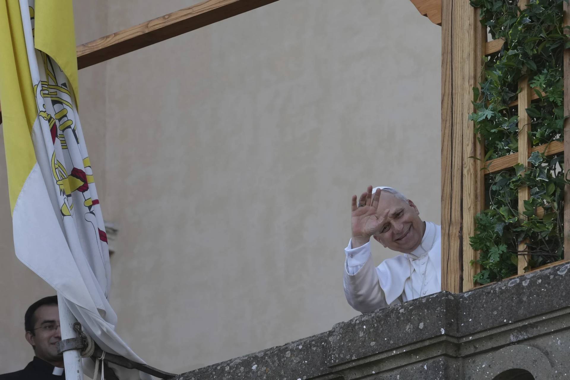 Pope Leo XIV arrives at the papal summer residence in Castel Gandolfo, south of Rome, for a six-week vacation, Sunday, July 6, 2025. (Credit: Andrew Medichini/AP.)