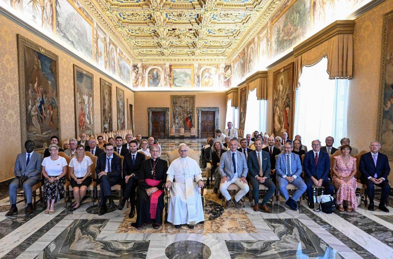 Pope Leo XIV meets with elected officials from France in the Vatican on Aug 28, 2025. (Credit: Vatican Media.)