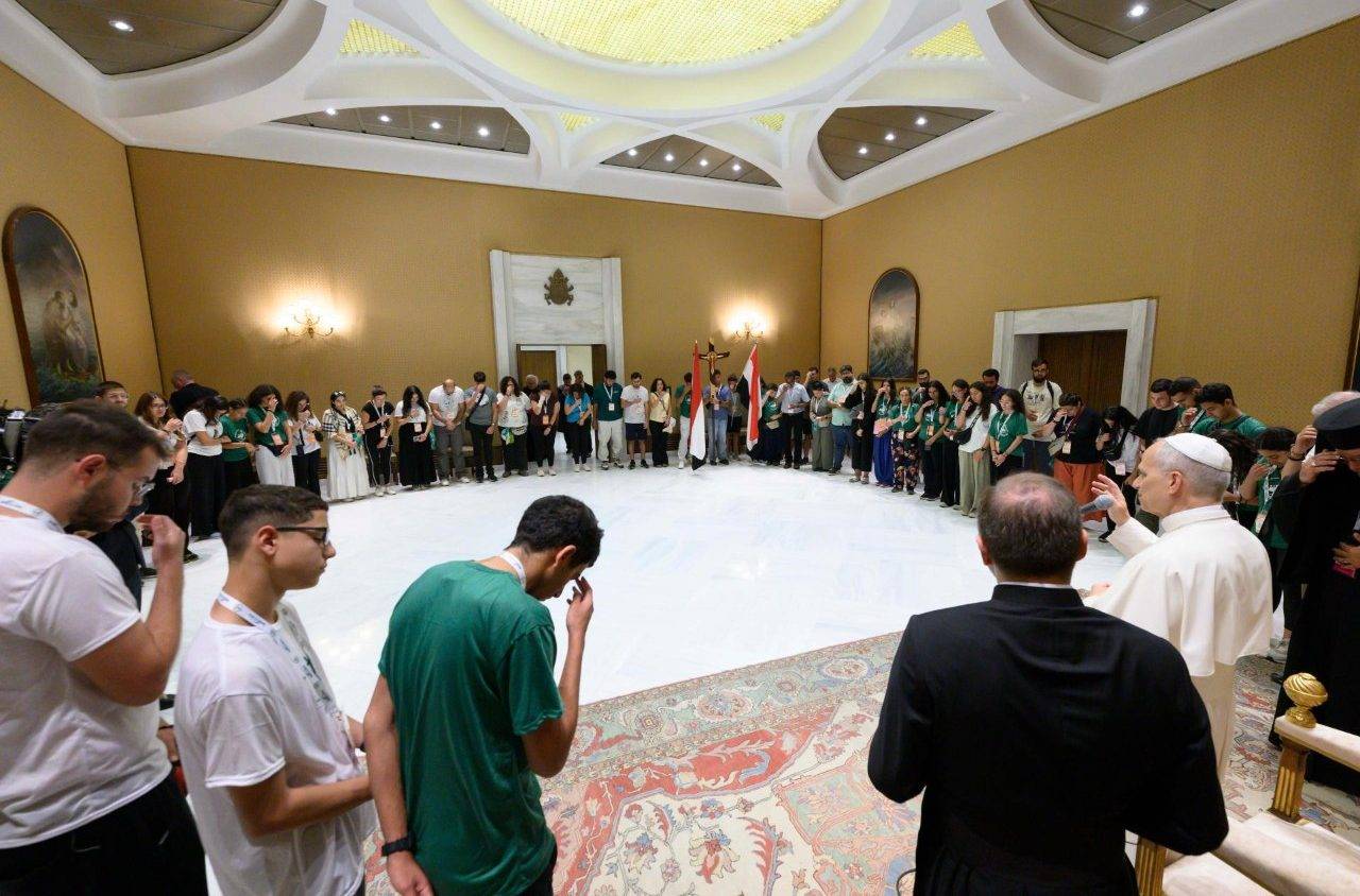 Pope Leo giving the group of Egyptian pilgrims his blessing in the Paul VI Hall in the Vatican on Aug. 8, 2025. (Credit: Vatican Media.)