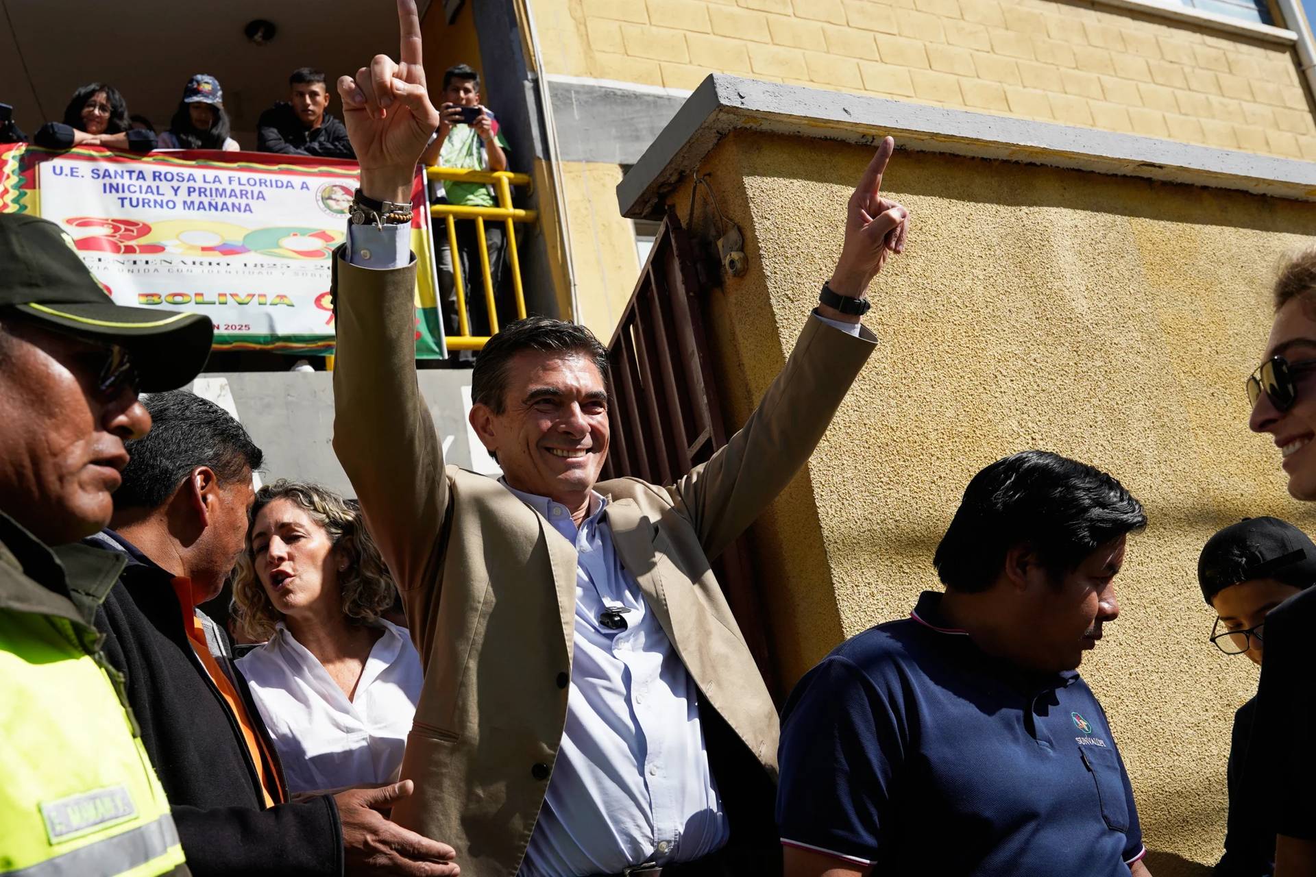 Presidential candidate Rodrigo Paz leaves after accompanying his daughter Catalina to vote during general elections, in La Paz, Bolivia, Sunday, Aug. 17, 2025. (Credit: Freddy Barragan/AP.)