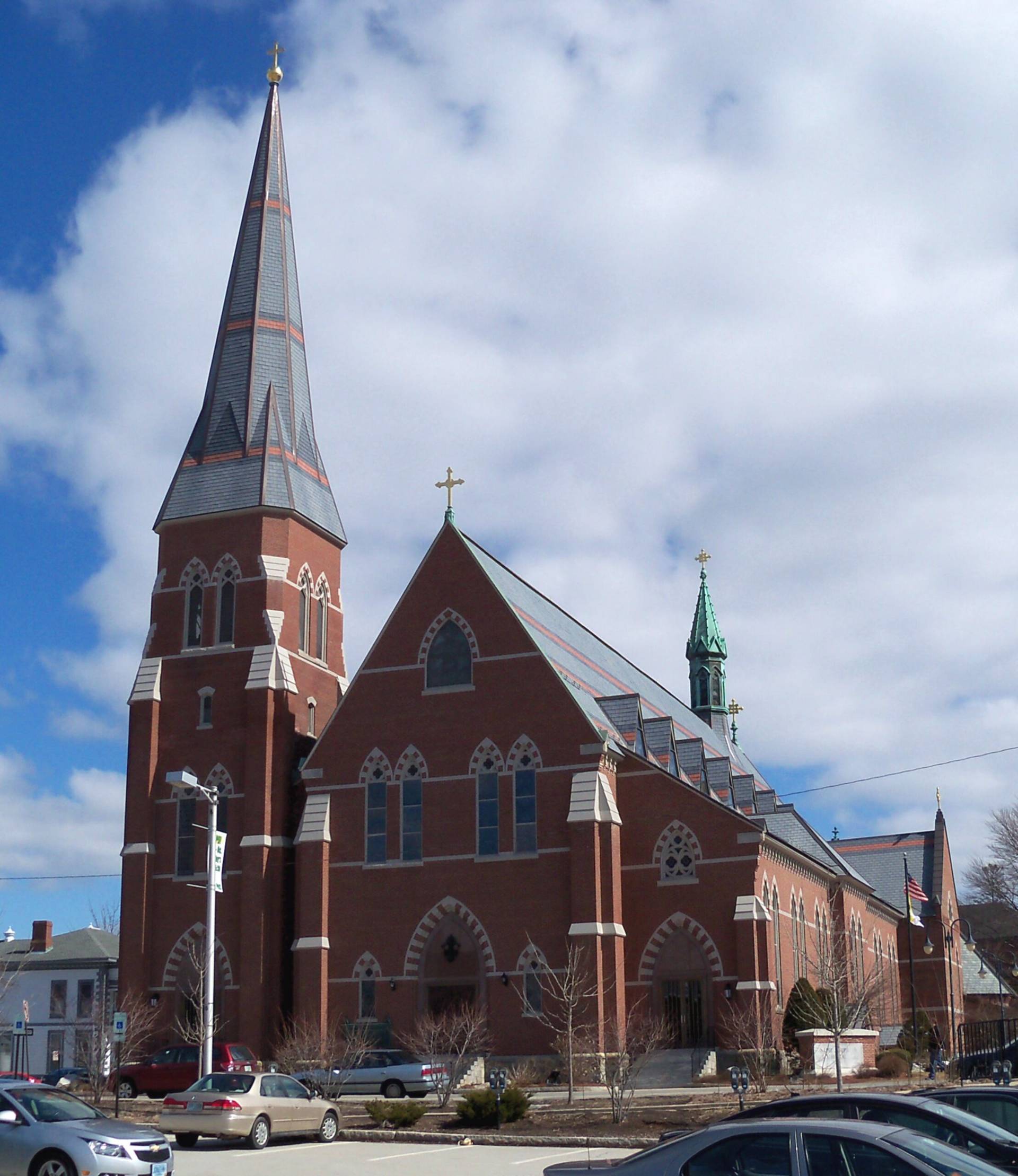 Cathedral of St. Joseph in Manchester, New Hampshire, USA. (Credit: Wikimedia.)