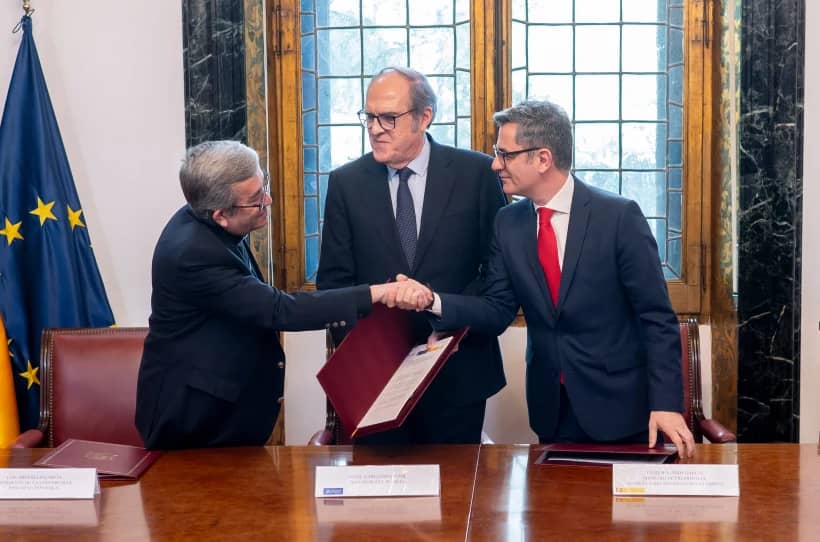 From left, Luis Arguello, the president of the Spanish Episcopal Conference, Angel Gabilondo, the Ombudsman and Felix Bolanos the Minister of the Presidency, Justice and Relations with Parliament after the signing of an agreement to provide redress to victims of time-barred abuse in Madrid, Spain, Monday, March 30, 2026. (Credit: Alberto Ortega/Europa Press via AP.)