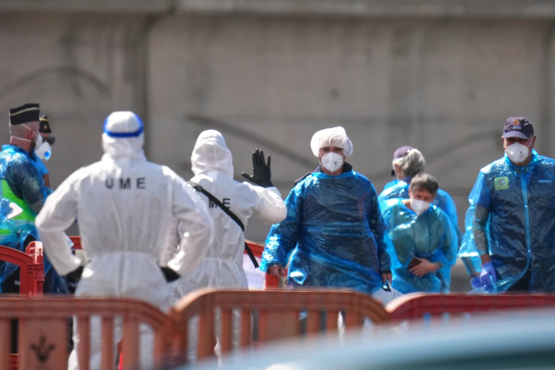 Passengers are disembarked from the hantavirus-stricken cruise ship MV Hondius at the port of Granadilla in Tenerife, Canary Islands, Spain, Sunday, May 10, 2026. (Credit: Manu Fernandez/AP.)