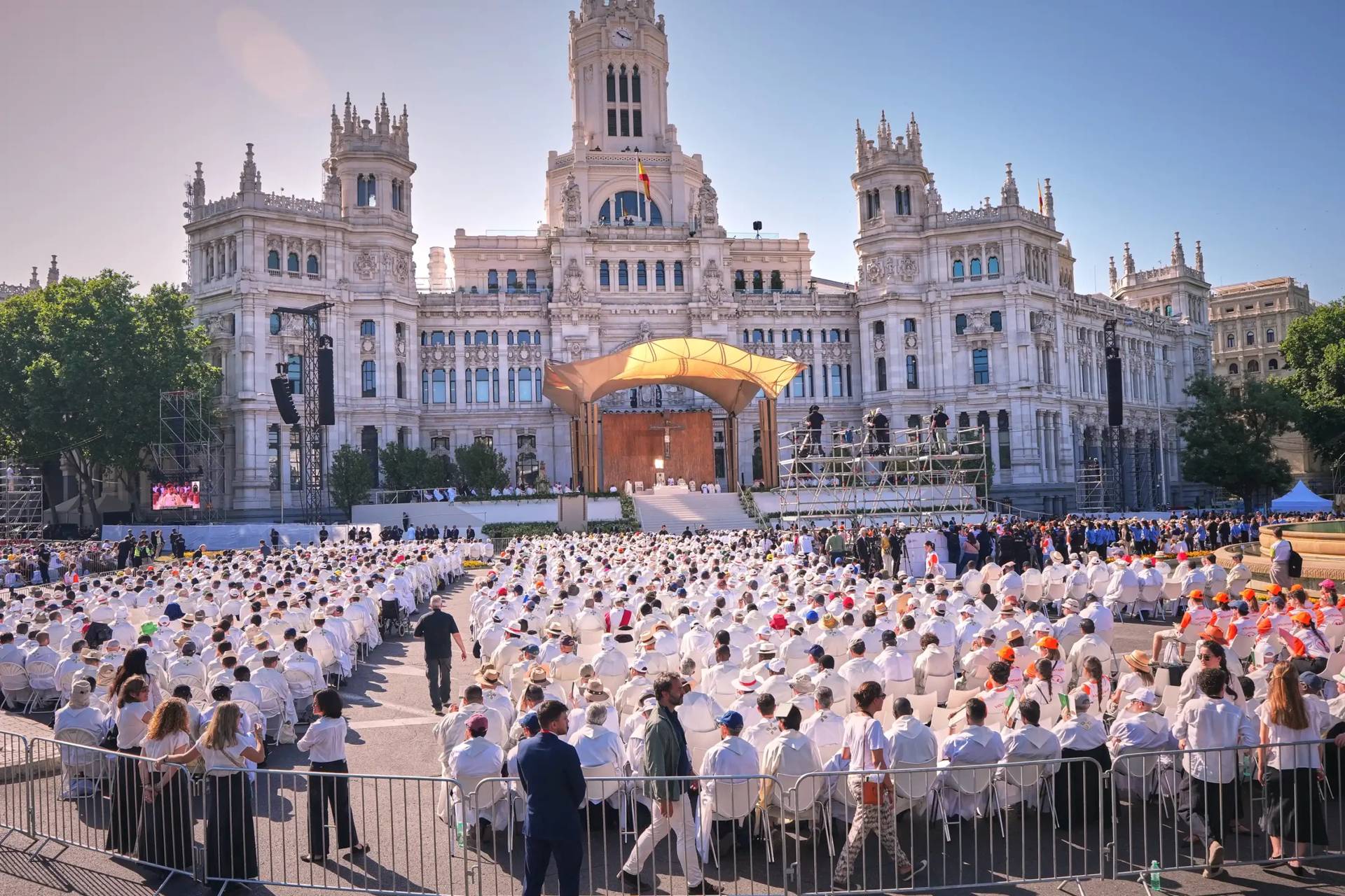 Pope Leo XIV presides over a Mass marking the Catholic feast of Corpus Christi at Plaza de Cibeles in Madrid, Spain, Sunday, June 7, 2026, on the second day of his seven-day apostolic visit to mainland Spain and the Canary Islands. (Credit: Manu Fernandez/AP.)