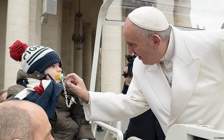 In his first jubilee audience, Francis tells Christians to share the faith