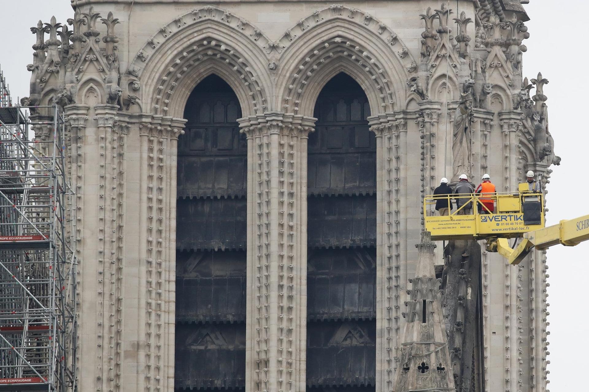 World Trade Center to pay tribute to Notre Dame cathedral