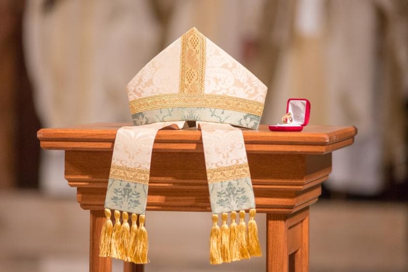 Joensen ordained as Roman Catholic Des Moines Diocese bishop