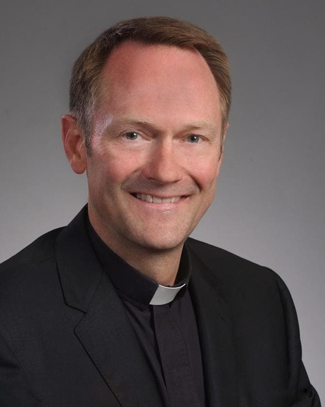 Priest who met three saints named auxiliary bishop of Seattle