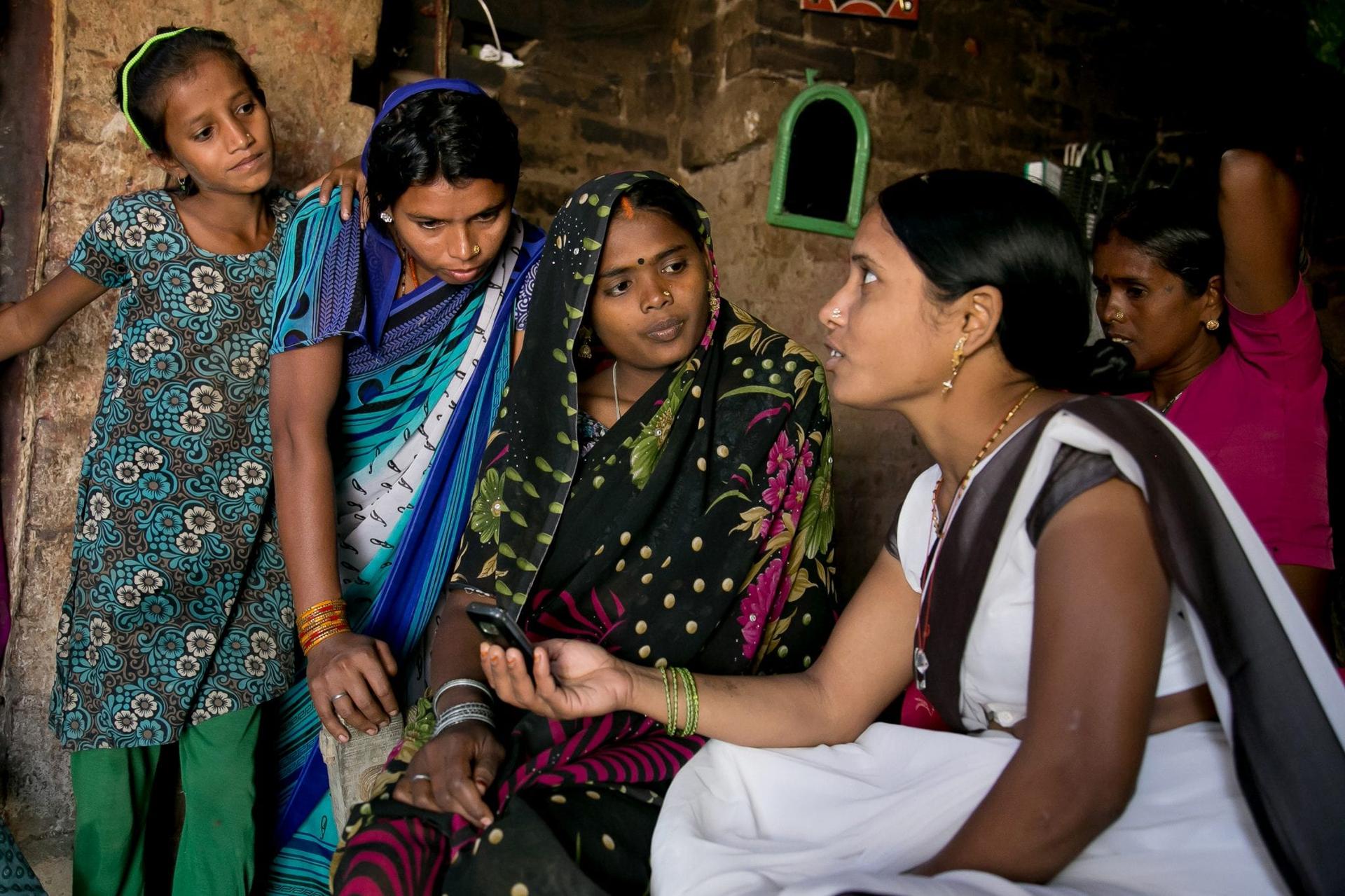 New mobile apps, backed by CRS, help pregnant, rural Indian women