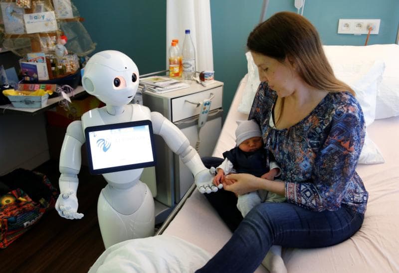 Robots and AI: Papal academy decodes newest pro-life challenges