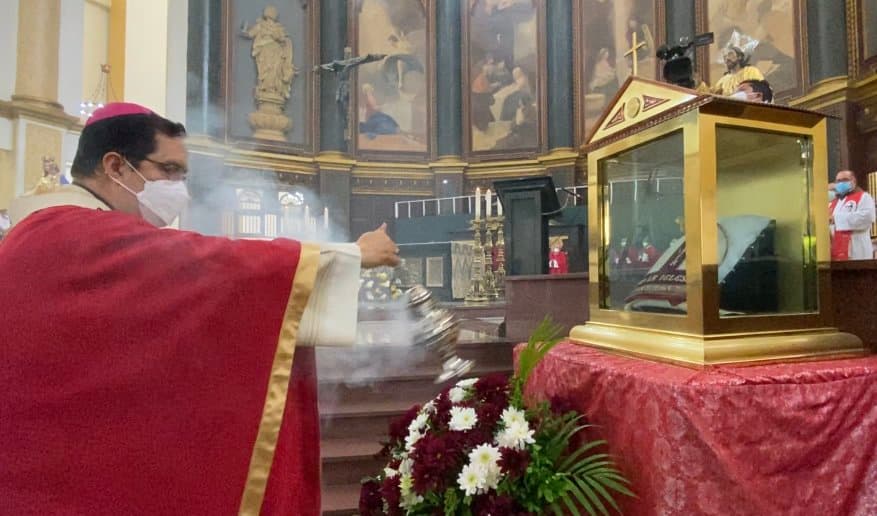 Despite pandemic and strife, El Salvador gathers to remember St. Romero