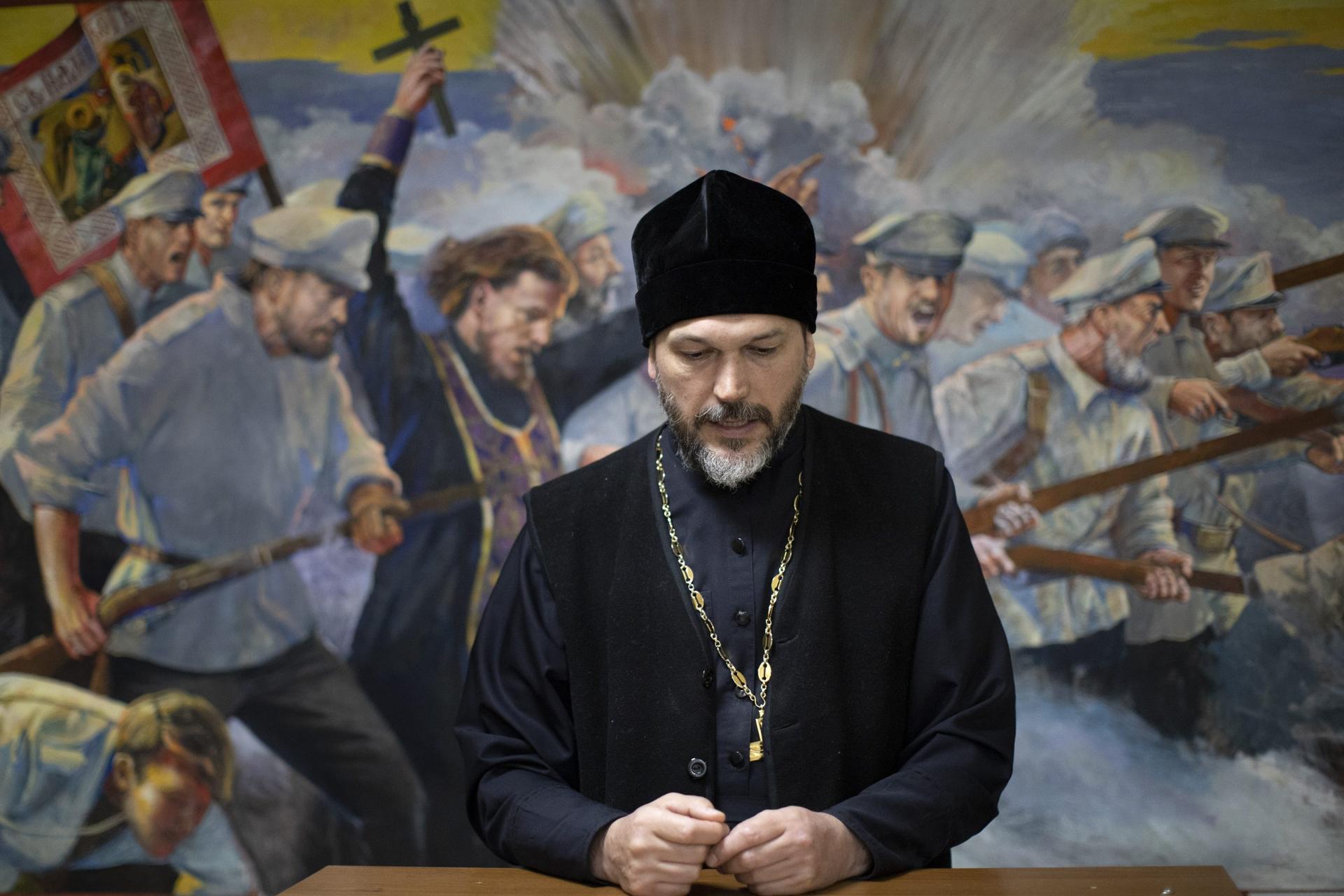 Russian Orthodox priests call for immediate end to war in Ukraine