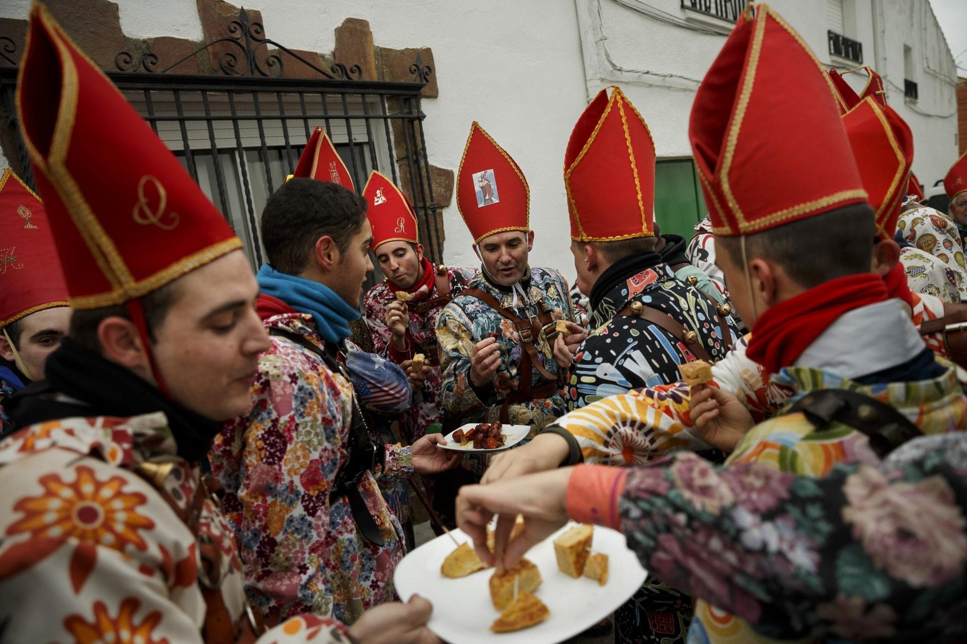 What the devil? Spaniards clang bells in religious festival