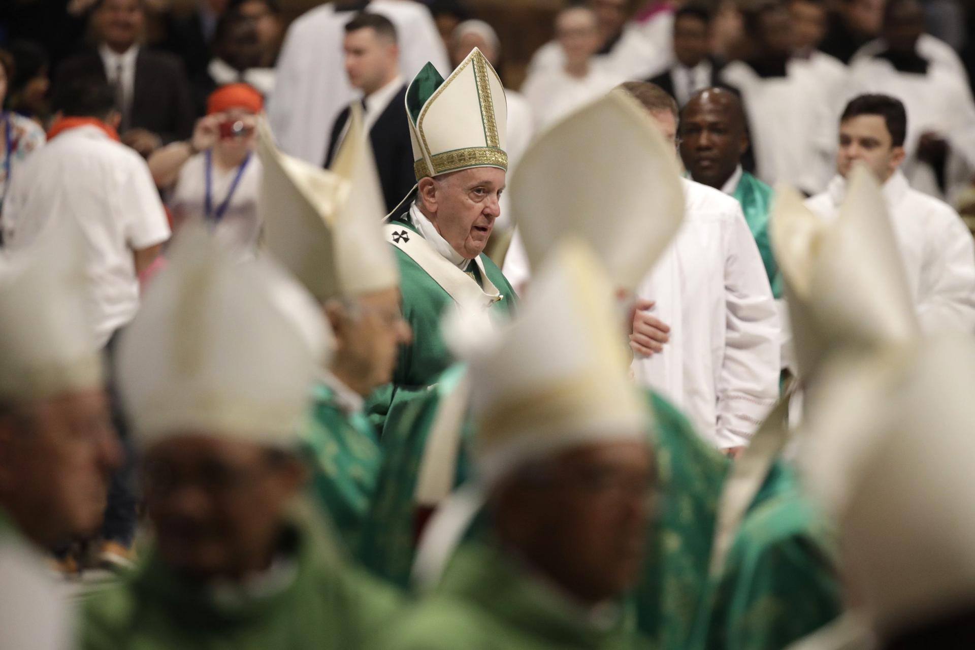 Global debate gets underway over married Catholic priests