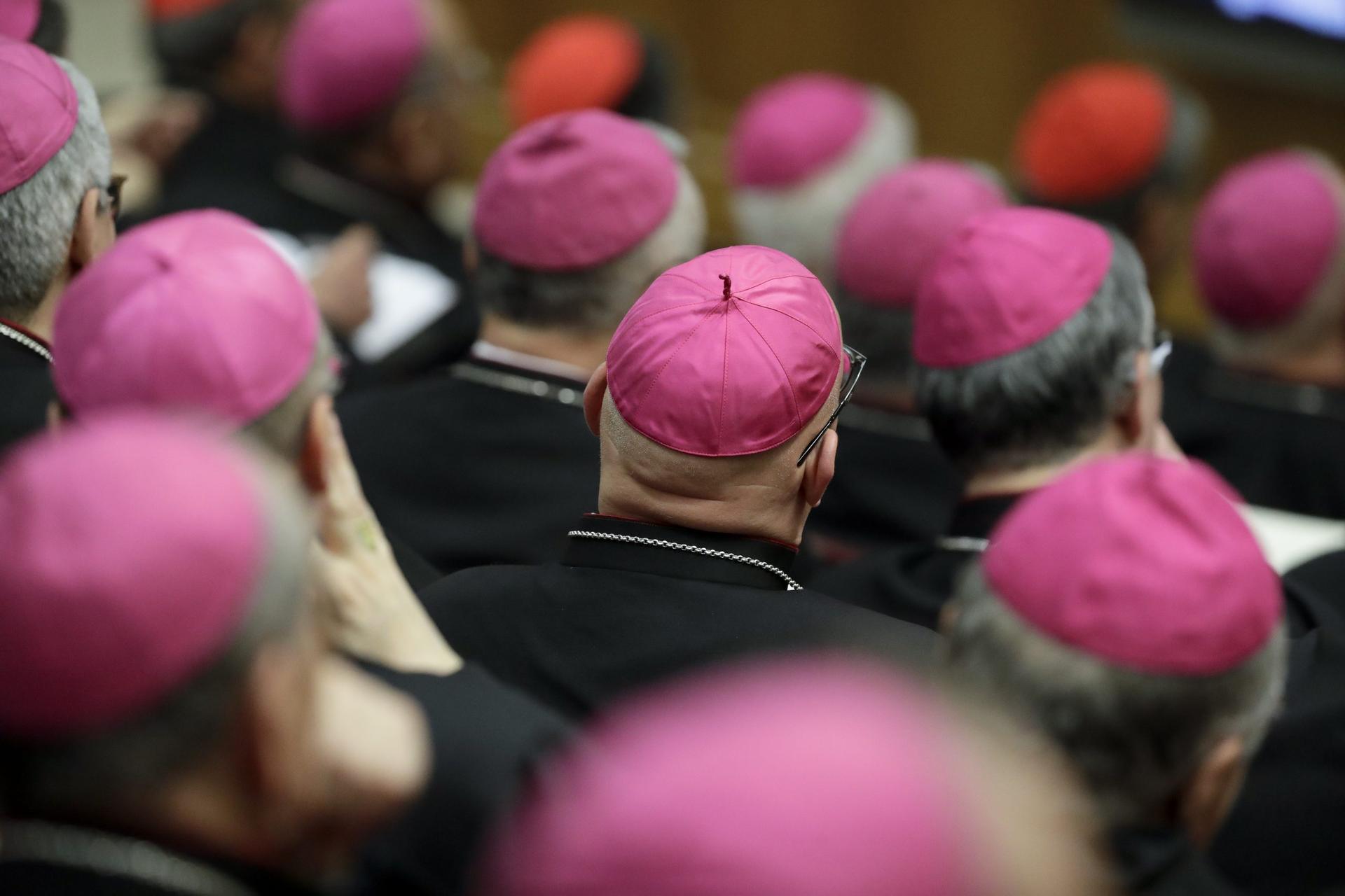 Italian bishops decree ‘moral obligation’ to report abuse to police