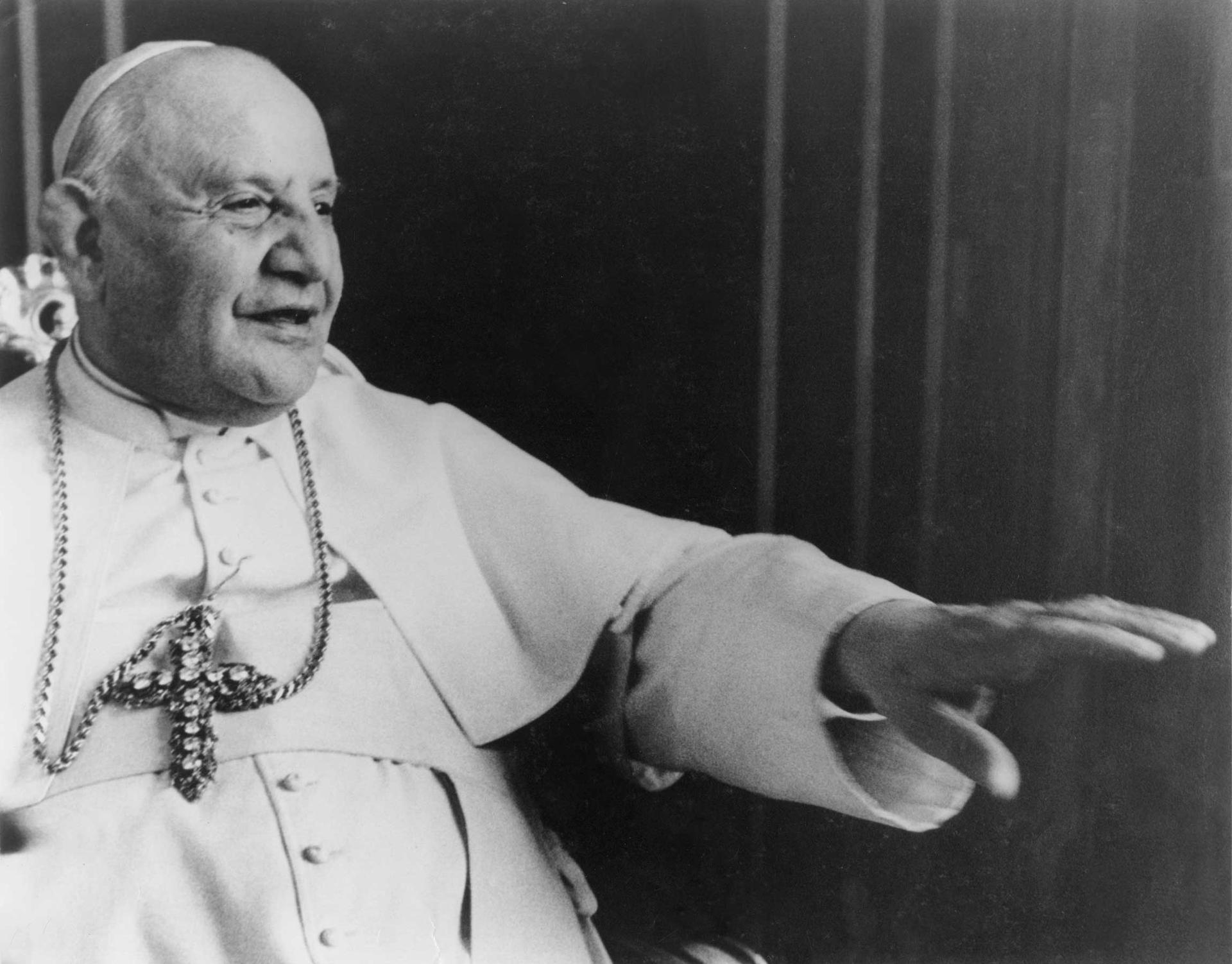 Pilgrimage of John XXIII’s remains refutes religion’s demise