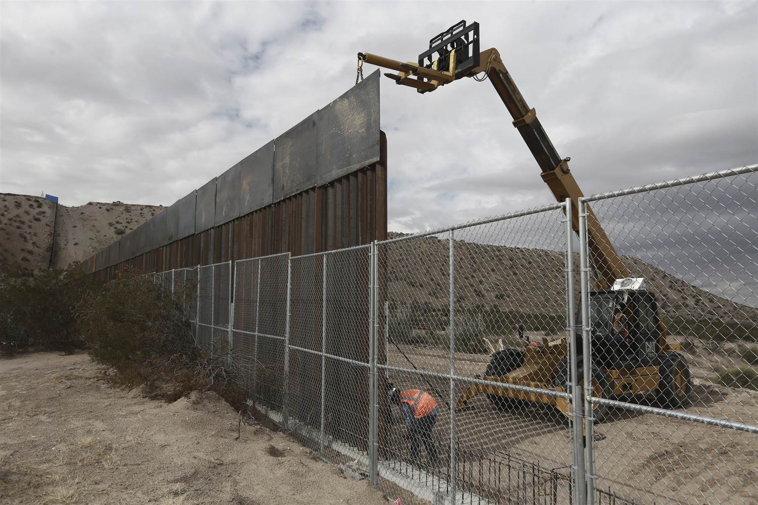Mexico archdiocese says work on Trump wall is treason