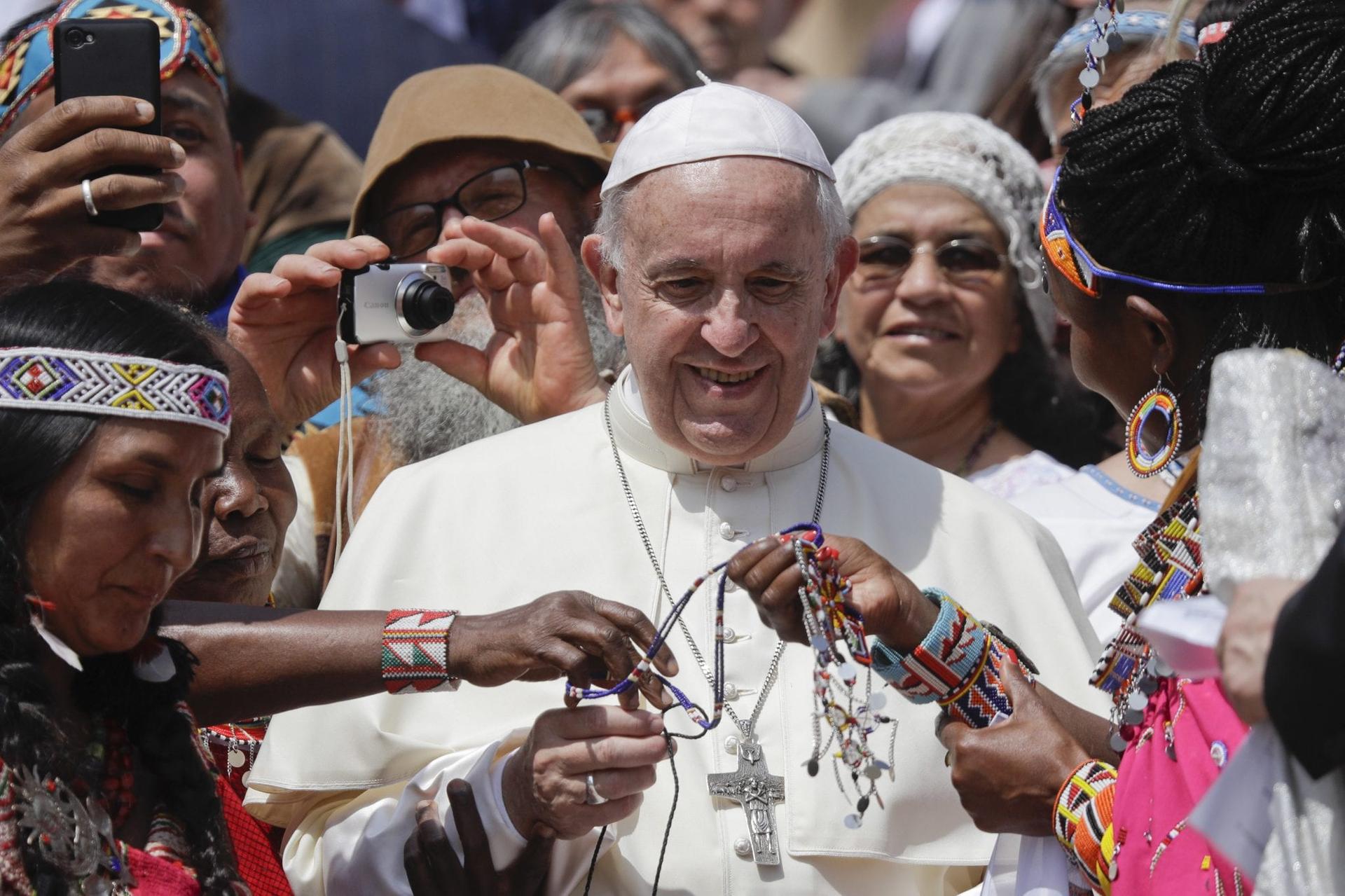 Pope summons oil execs to Vatican to talk climate change