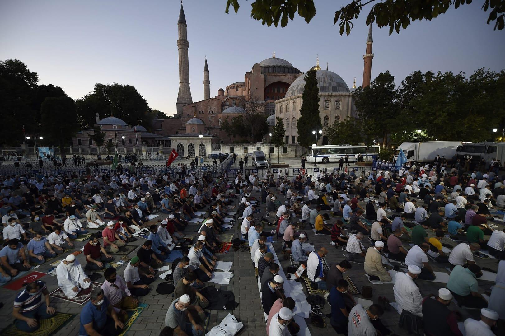 As Hagia Sophia opens as mosque, Orthodox observe day of mourning