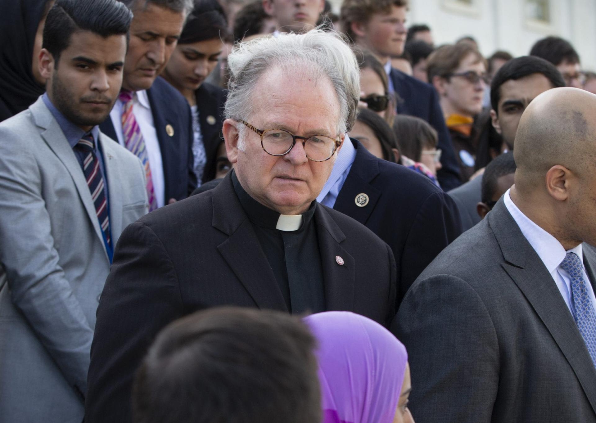 House chaplain’s firing sparks uproar among Democrats