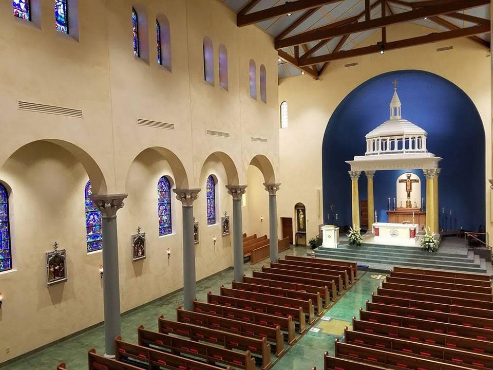 Are the new traditional churches artificial?