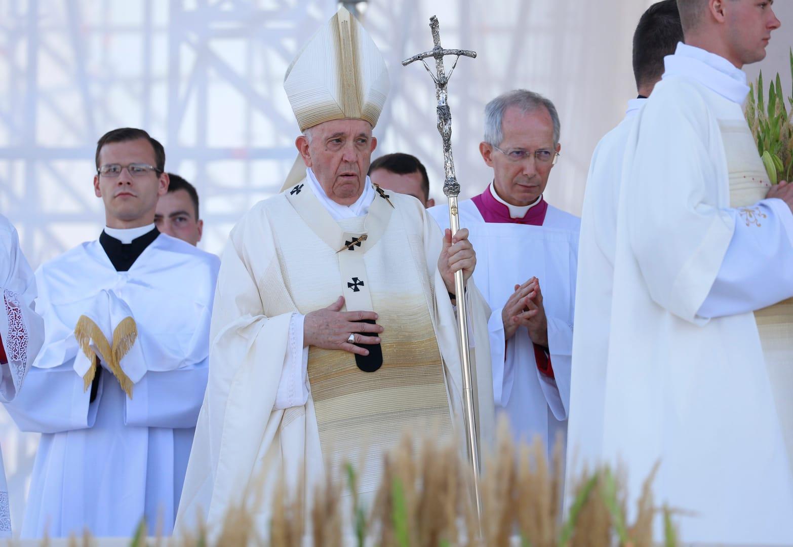Pope Francis urges Slovakia to protect life from ‘culture of death’