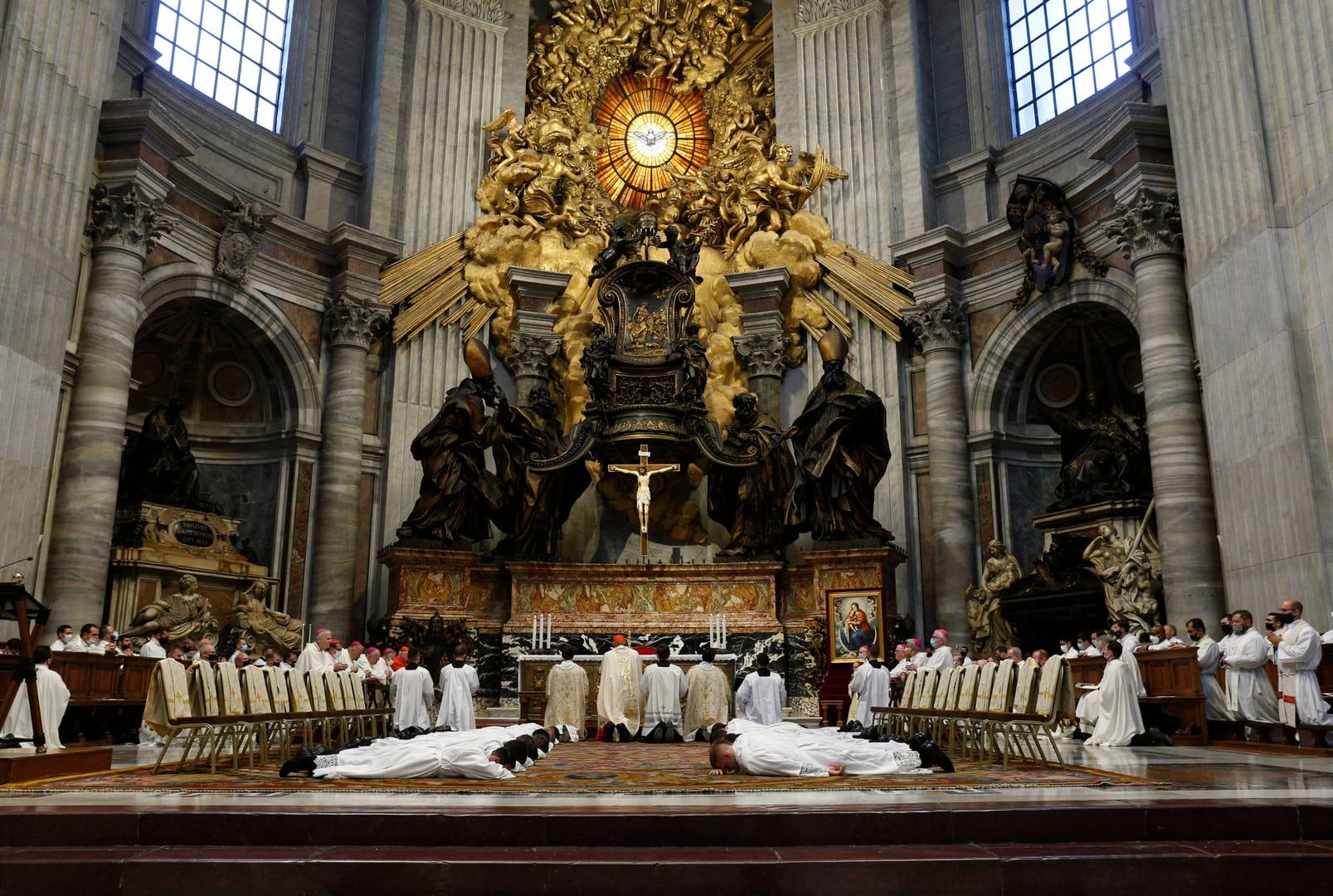 Washington cardinal ordains deacons from North American College in Rome