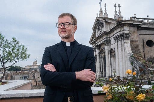 Founding member of pope’s child protection board resigns