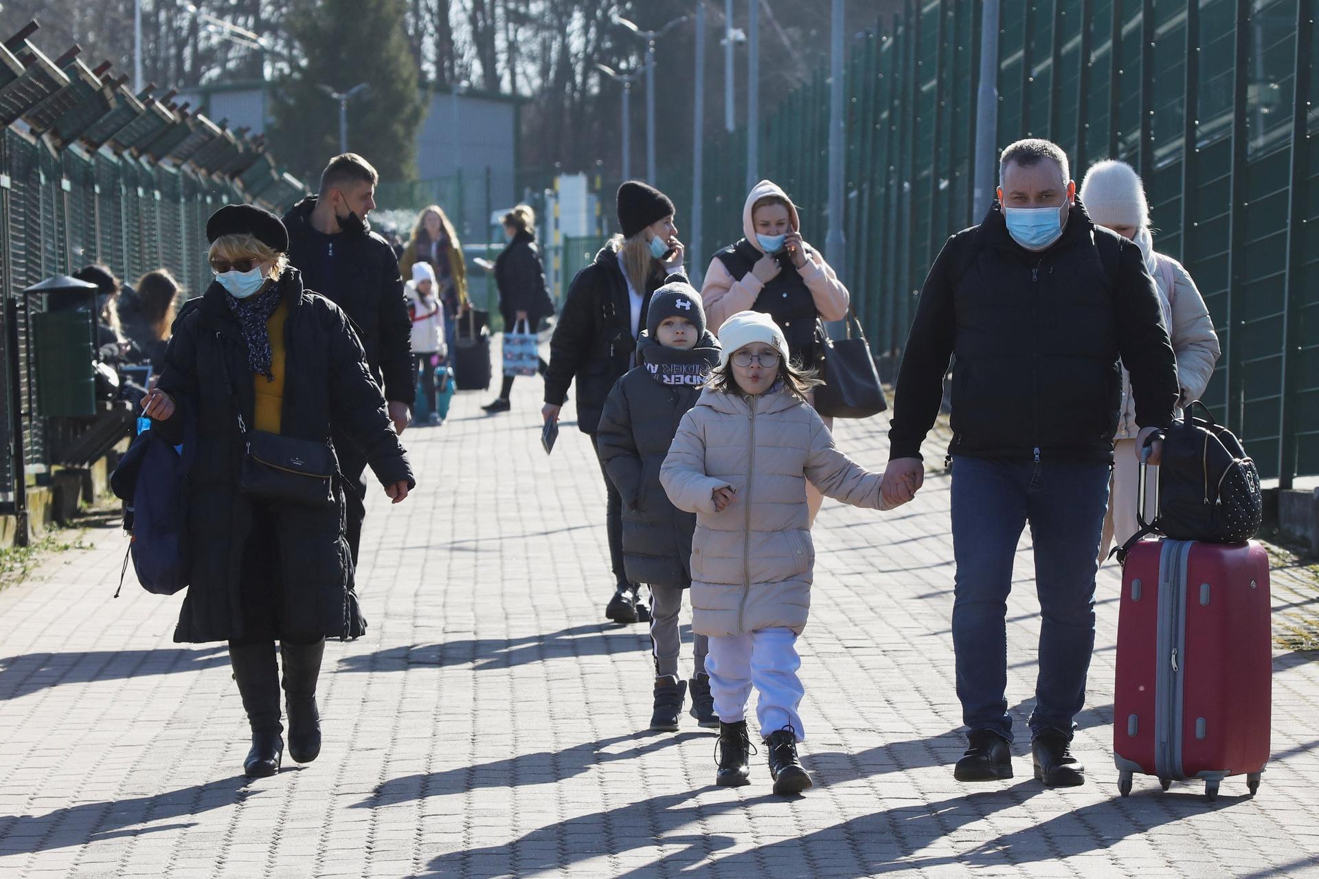 A million refugees, no refugee camps: Poles open their homes to Ukrainians