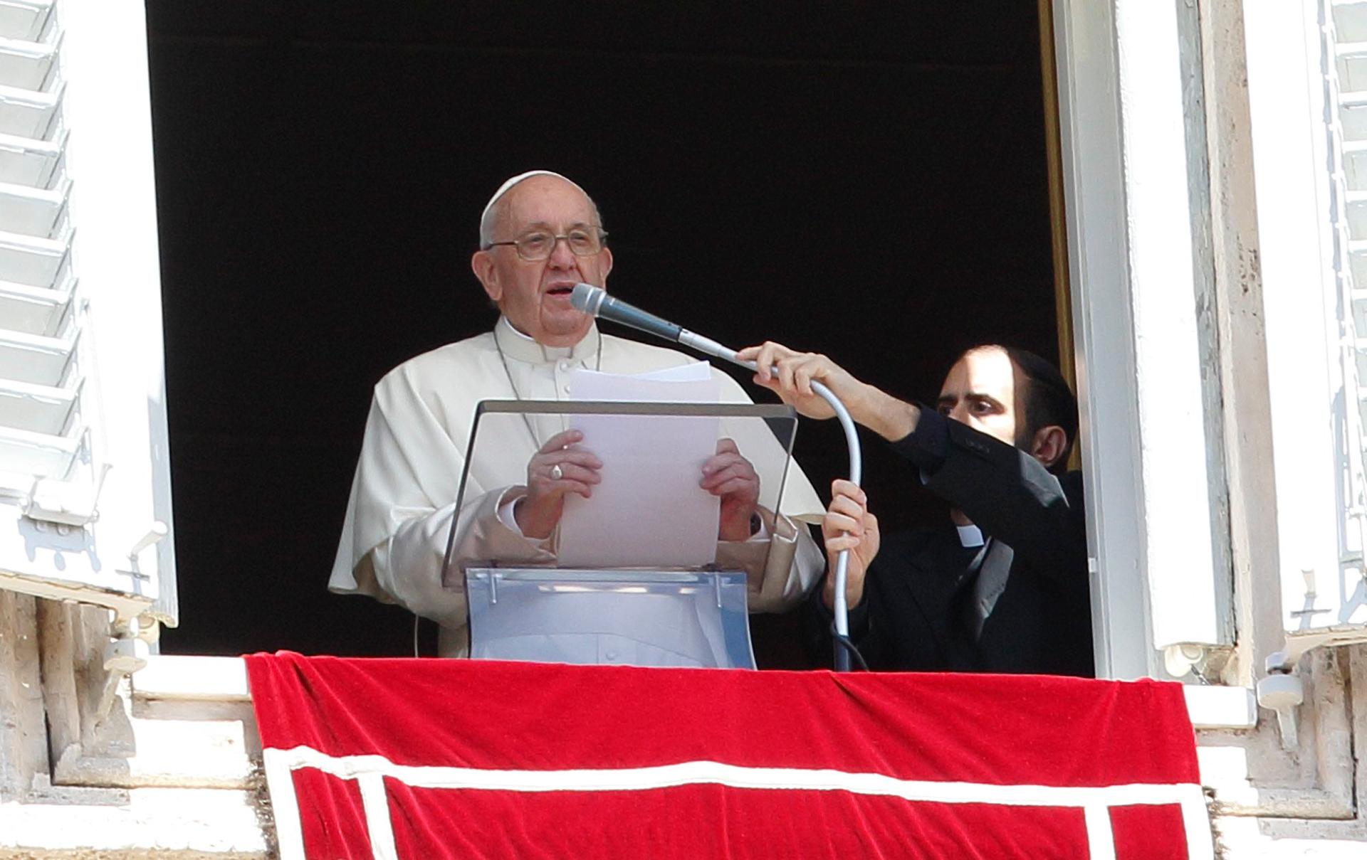 Pope calls for peace, end to ‘barbarity of war’ in Ukraine