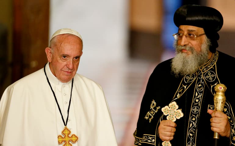 Two popes, Roman and Coptic, meet to bolster Middle Eastern Christianity