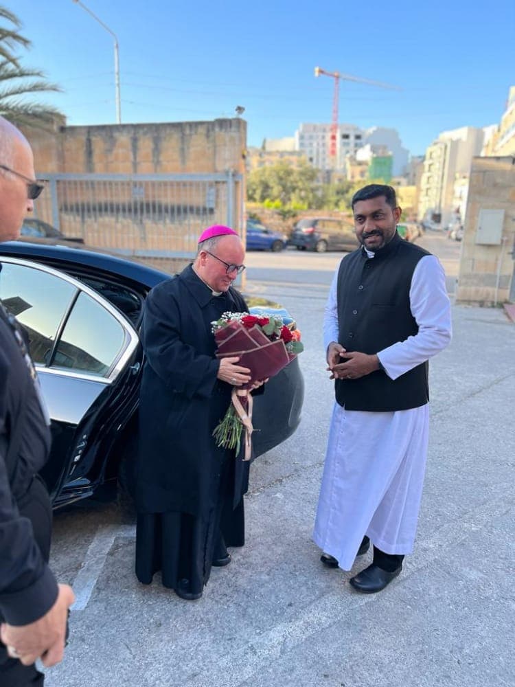 Prelate apologizes for Malta’s mistreatment of Indian minority