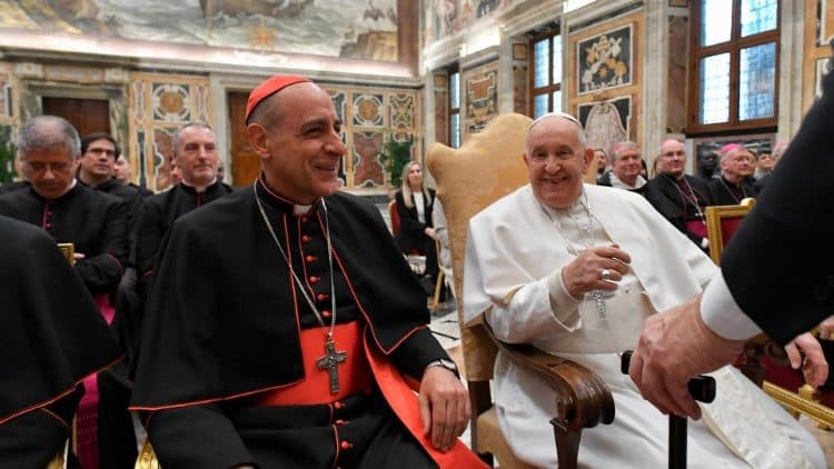 Pope Francis ‘amplifies’ the raucous debate over Fiducia Supplicans