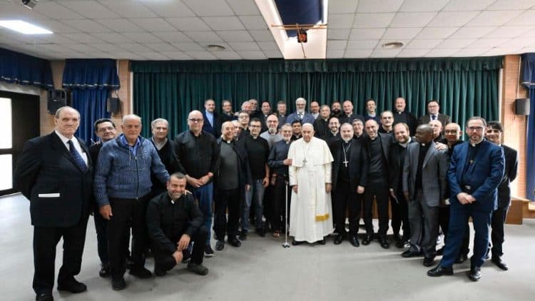 Despite recent health scares, Pope makes visit to working class Roman parish