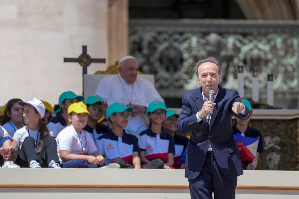 Famed Italian actor and comic stars on Pope’s own stage