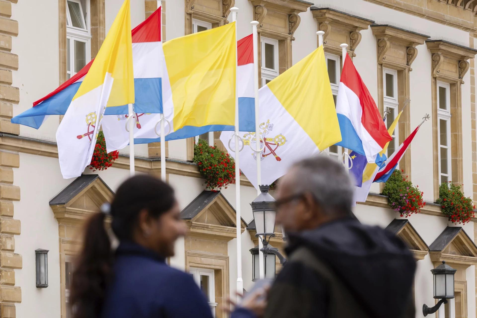 Pope urges Luxembourg Catholics to be welcoming, steadfast in hardship