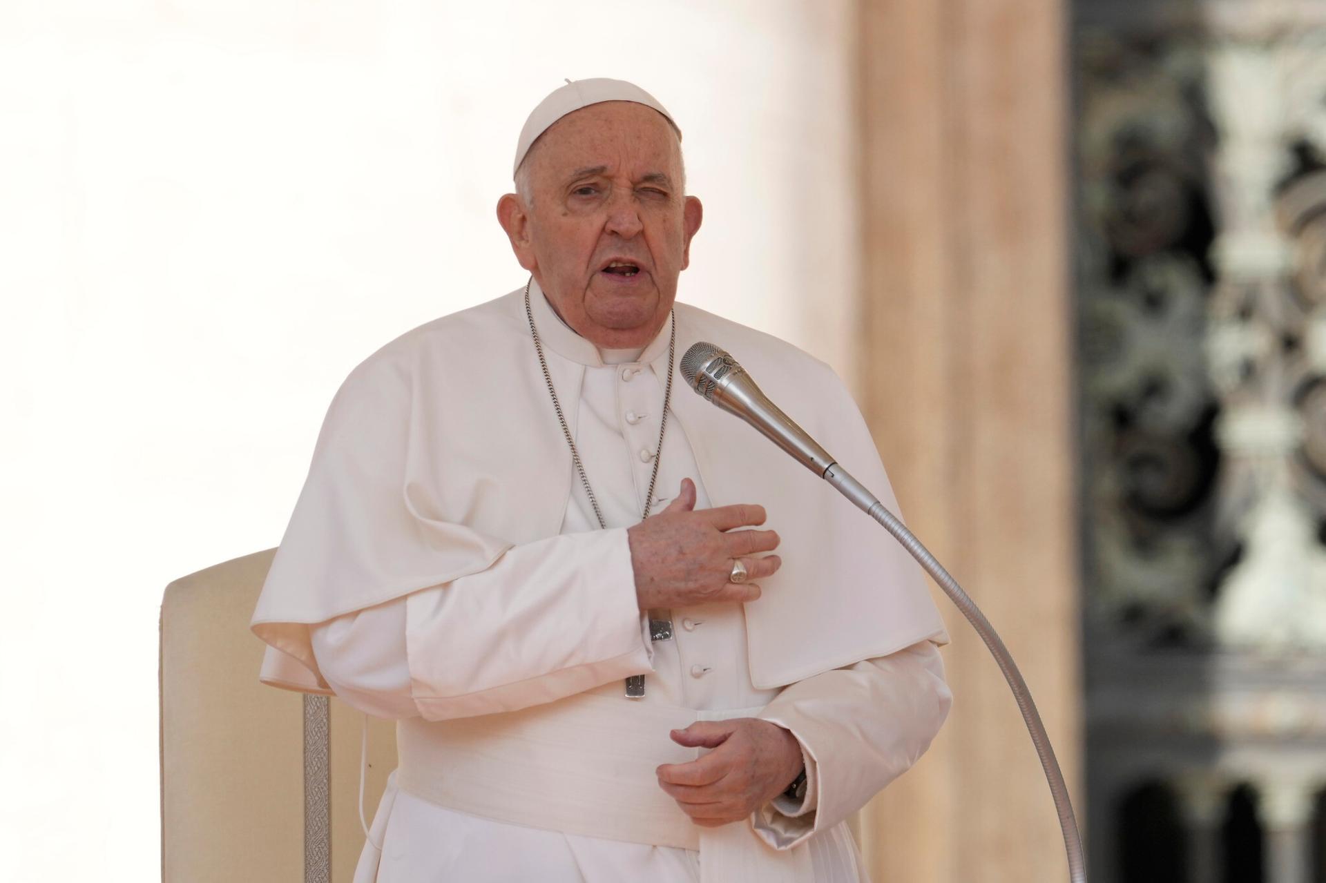 Pope Francis calls attacks on Palestine ‘inhumane’