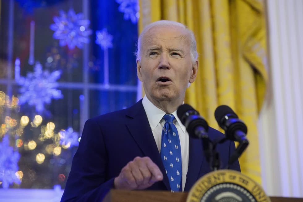 Biden commutes the sentences of 37 federal death row inmates, gives them life in prison