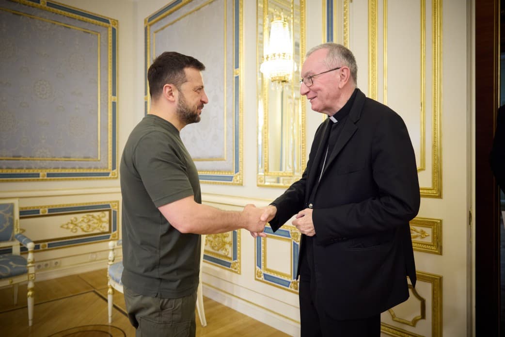 Parolin, Zelenskyy have phone call amid Ukraine ceasefire talks