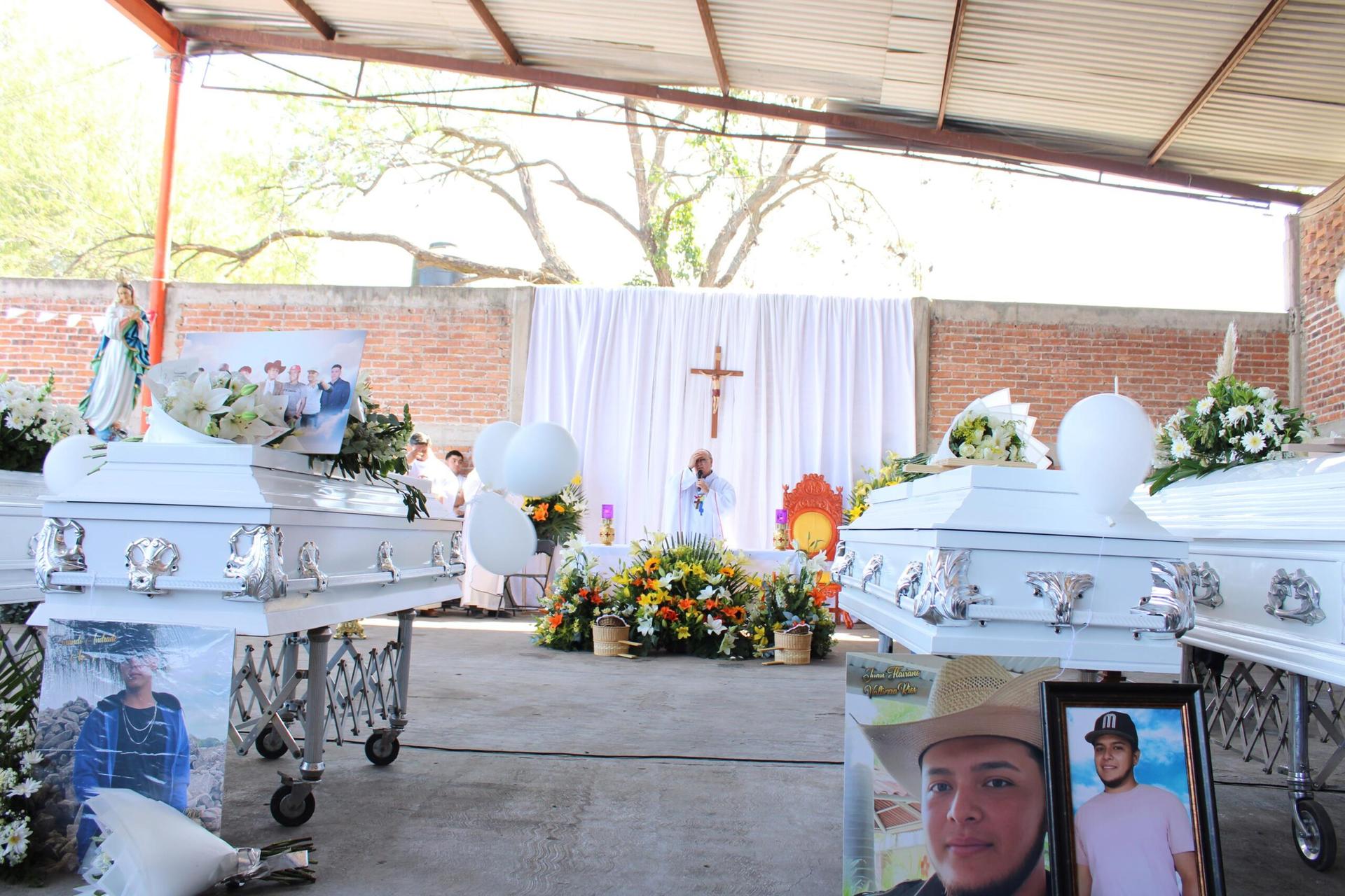 Church in Mexico honors young victims of massacre in Guanajuato