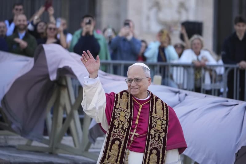Pope meets cardinal sentenced for financial crimes, banned from conclave